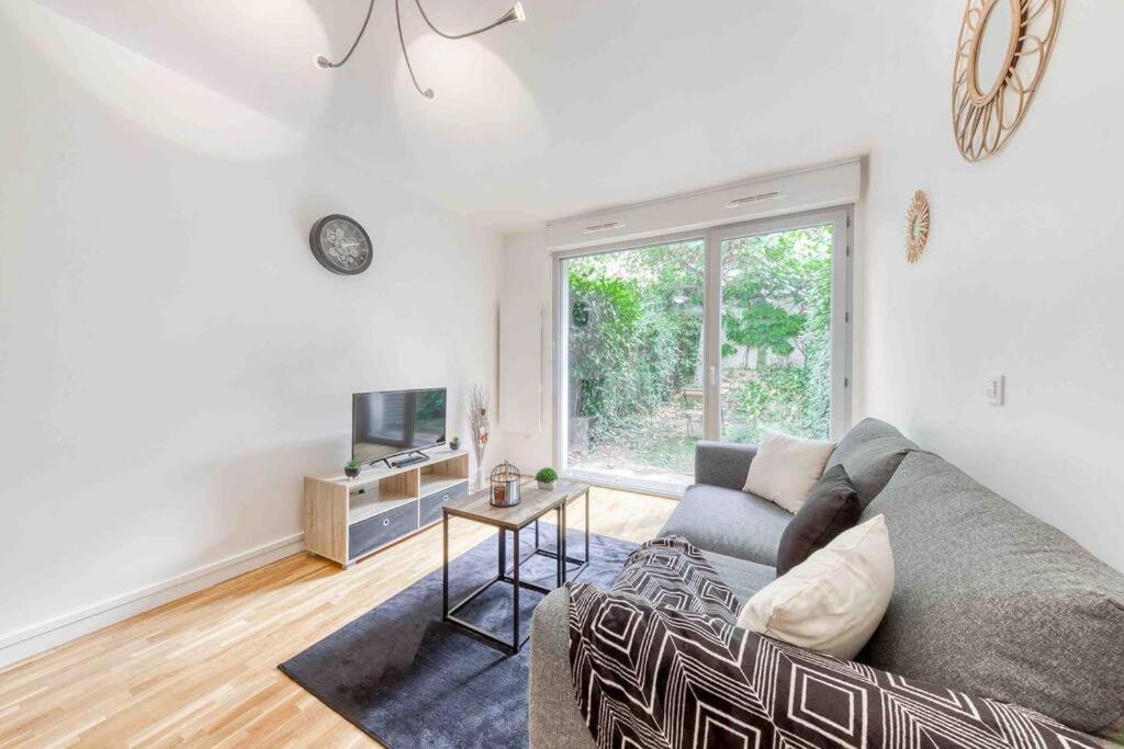 Appartement Moderne, Metro 7, Parking Et Jardin Villejuif Exterior foto